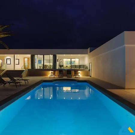 236 - Casa Yasmine By Now Ltd * Playa Blanca (Lanzarote)